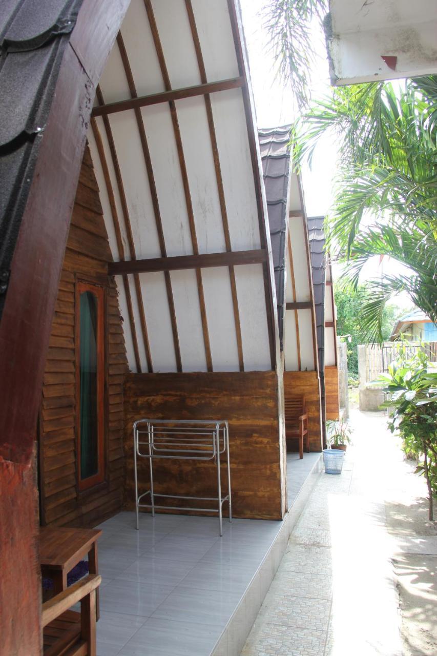 Mirna Homestay Гили-Эйр Экстерьер фото